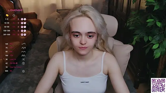 Oxcy_Secret webcam