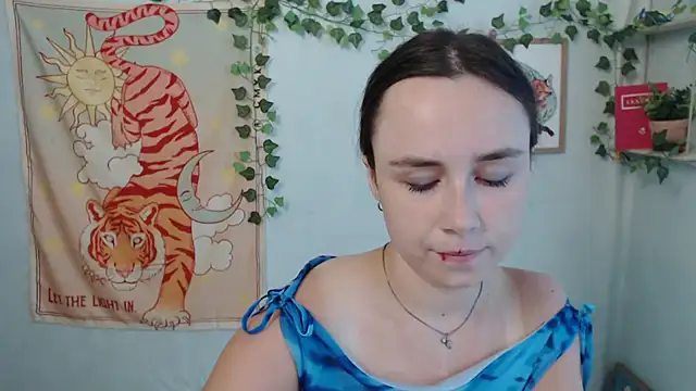 VeryVeryVeryShy_ webcam