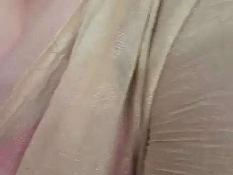 Miss_sruthi webcam