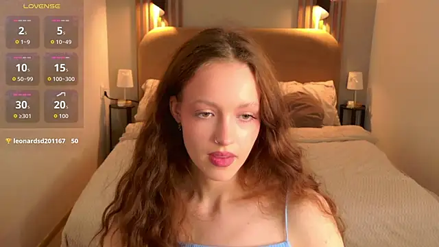 SallyPinkman webcam