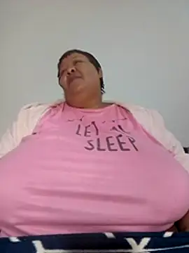 nancy111 webcam