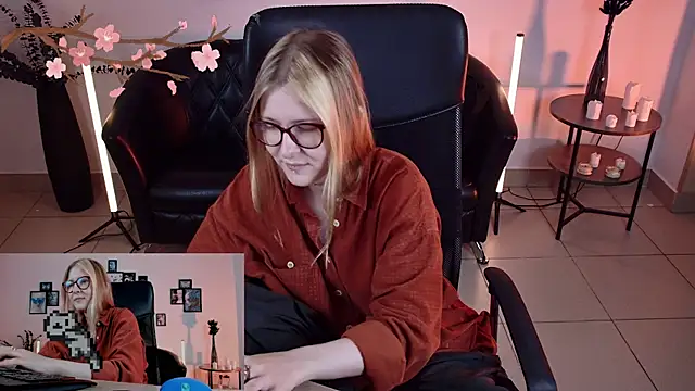 lanafitch webcam