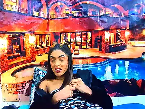 IndianPretty14u2Luv webcam