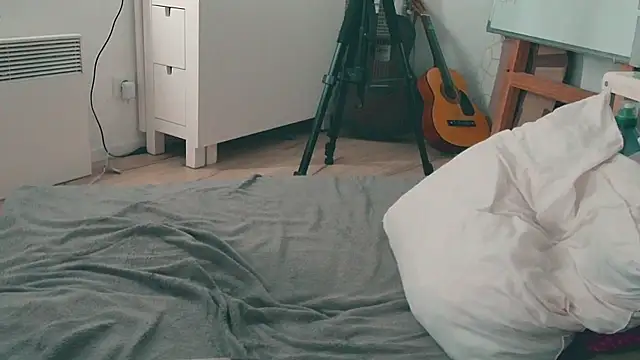 CeriseLapine webcam