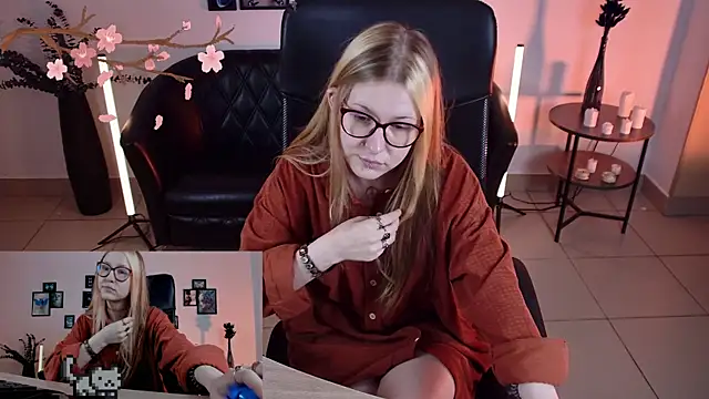 lanafitch webcam
