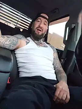 Beardedtattood webcam