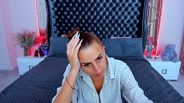 Rebecca_Diamond webcam