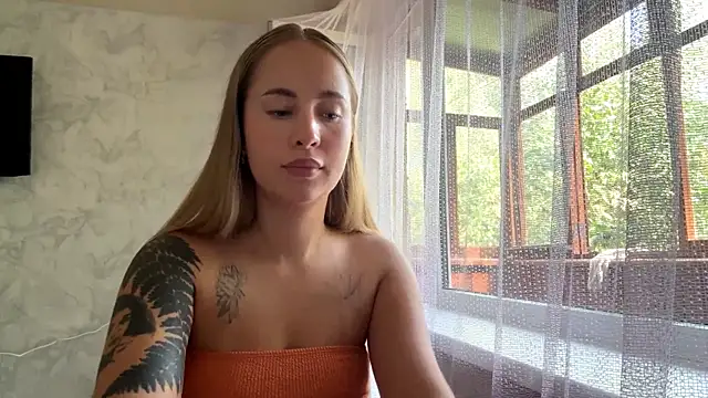 Micky_blush webcam