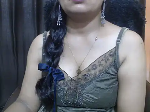 Kudi_Kiyara webcam