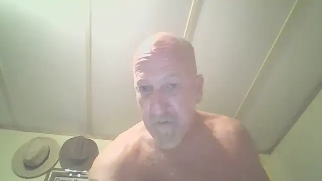 Yankeedave420 webcam
