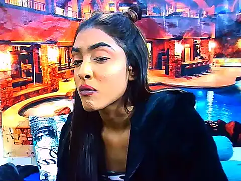 IndianPretty14u2Luv webcam