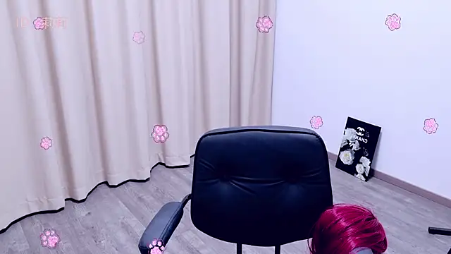 Elegant-001 webcam