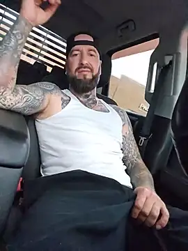 Beardedtattood webcam