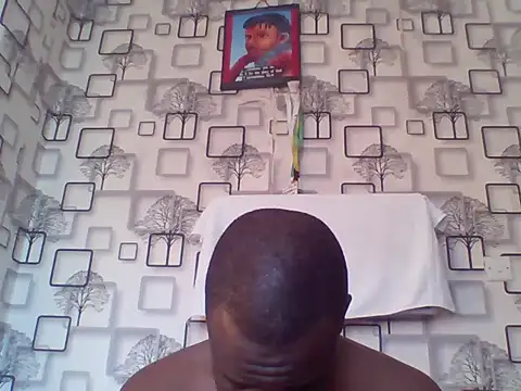 Chumba_001 live cam on StripChat
