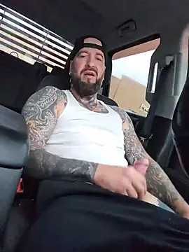 Beardedtattood webcam