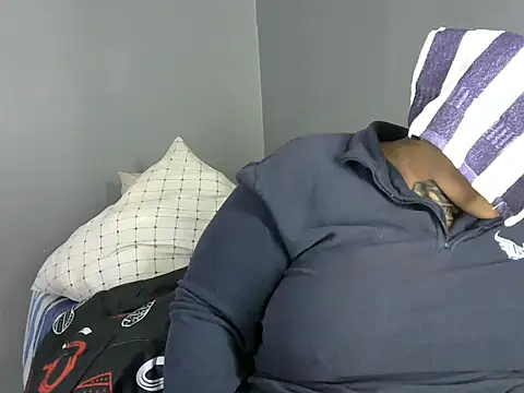 Taraj_thee_thick webcam