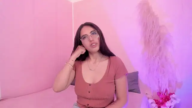 Valk_submissive live cam on StripChat