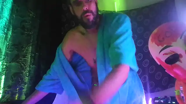 Guyst049 webcam
