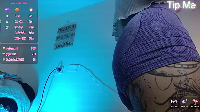 aprildumont webcam