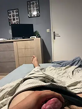 magicdickx21 (M young) - #bukkake #cam2cam #cheapest-privates #cock-rating #cum-play #ejaculation #european #facial #flashing #french #handjob #hd #humiliation #masturbation #medium #mobile #outdoor #precum #shower #small-audience #straight #white #young