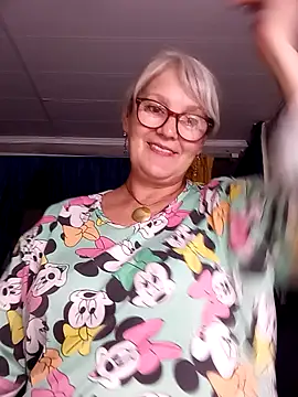 irinamaux live cam