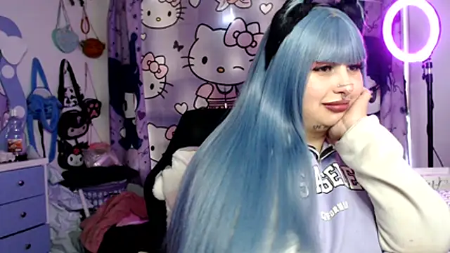 lussyevans24 webcam