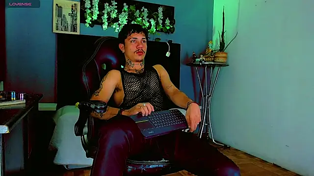 HannibalLester webcam
