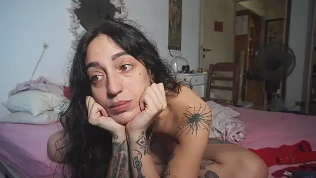 BrisenLeStrange webcam