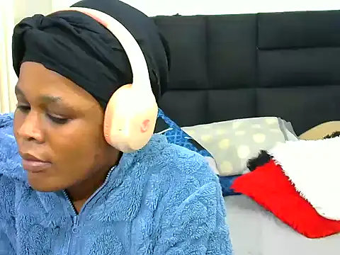 BlondieBitch webcam