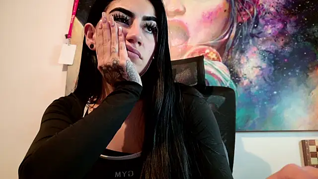 SCARLETT_INK_ webcam