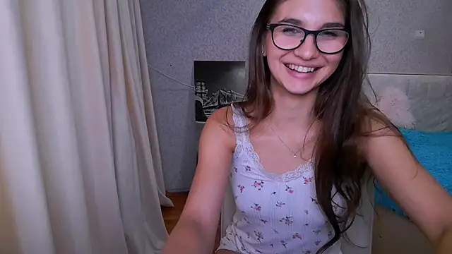 Baby_Tonight webcam