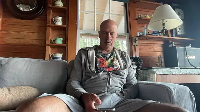 Guy__Grey webcam