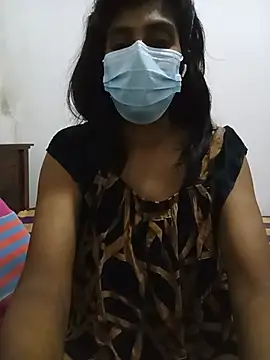 Amisha-35 webcam