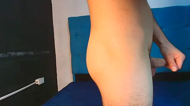 Elaa_xx webcam
