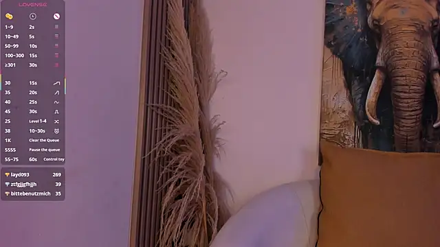 lili_starxoxo webcam