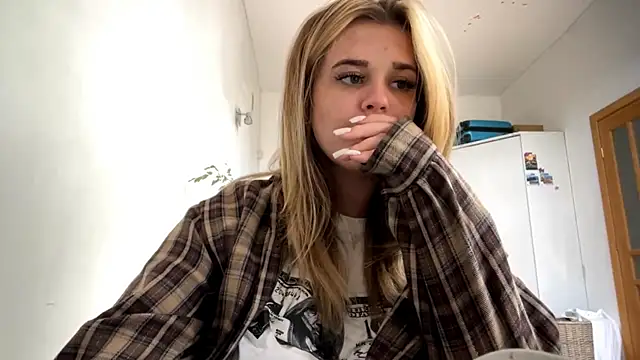 MiaRoika webcam