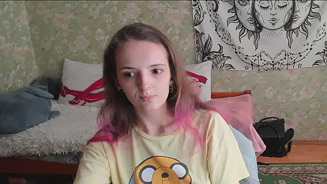 Cutie_Adelia webcam