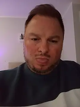 JayGirthy36 webcam