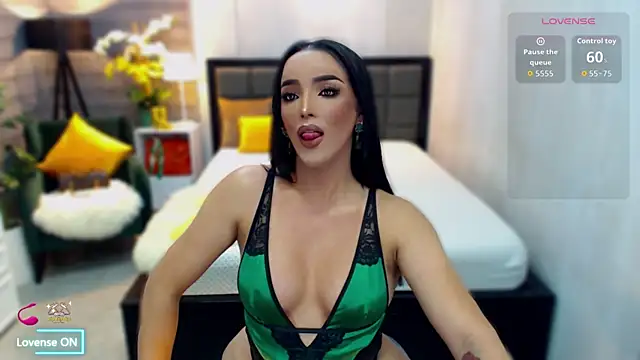 ThaliaSexGoddes webcam