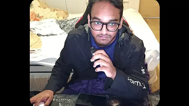 Theothermofo1 live cam on StripChat