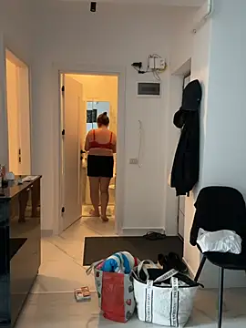 Sara_Hug webcam