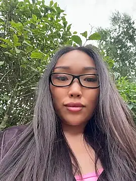 trytomakememoam webcam