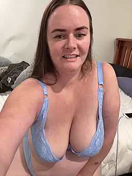 carinabro10 webcam