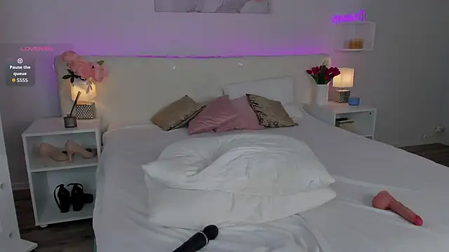 Mary_Wester webcam