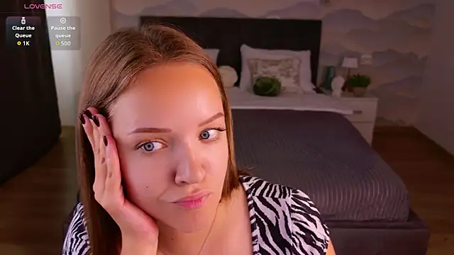 Chloe_Sapphire webcam