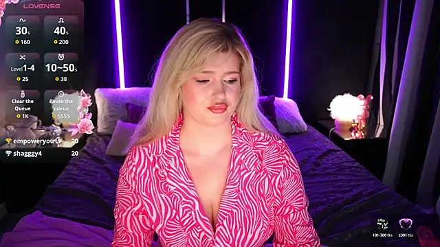 CocoSecretss webcam