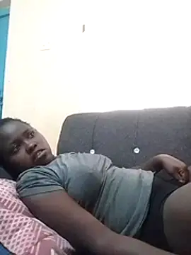 Sweetcecie01 webcam