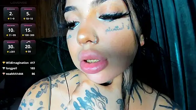 CreamyInkky_ webcam
