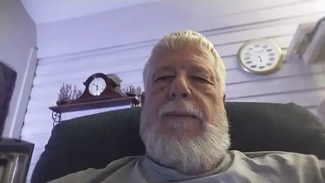 Buttercupwantsyou webcam