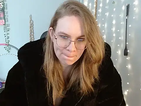 chill_billie (F young) - Tiddies out 10 min